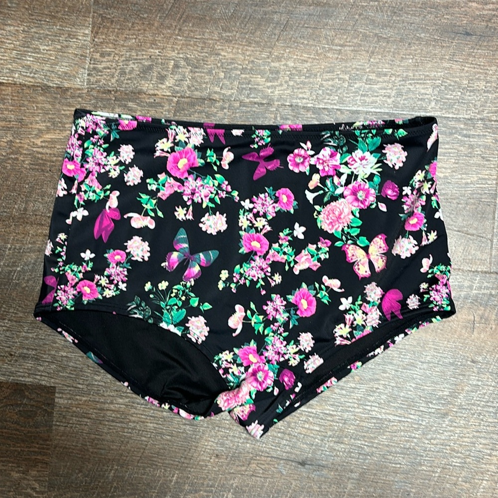 Victoria’s Secret high waist swim bikini bottoms with black floral pattern EUC M